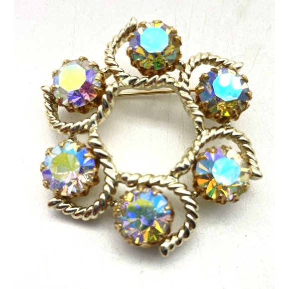 kramer Jewelry - Vintage Kramer Brooch Circular Lavender Aurora Borealis Rhinestones Gold Tone